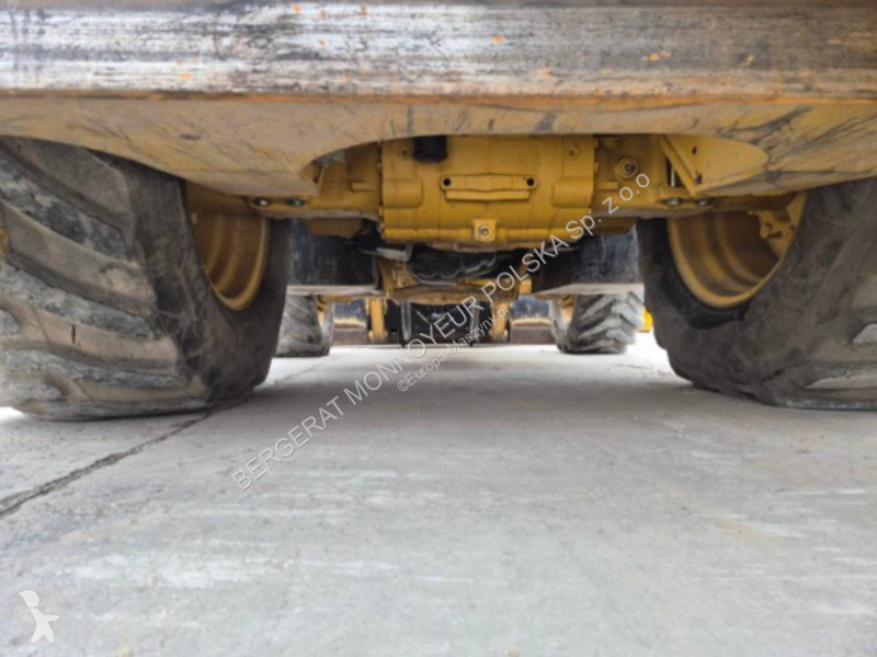 Tractopelle Caterpillar 432F2