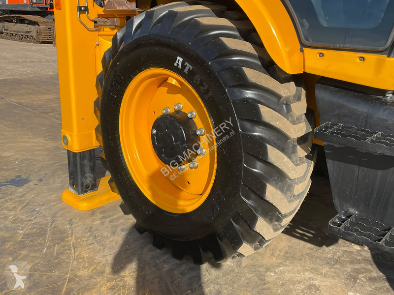 Koparko-ładowarka JCB 3DX 4WD hammerlines