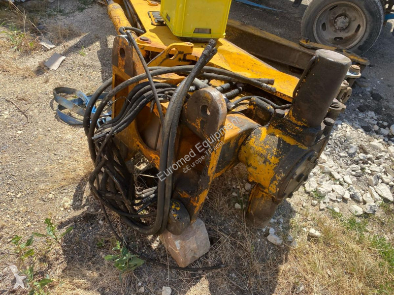 Tractopelle JCB