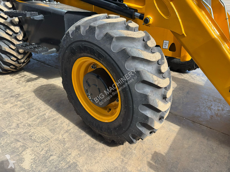 Retroescavadora JCB 3DX 4x4 4-1 Bucket,...