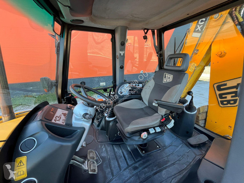 Retroescavadora JCB 4 CX 4x4