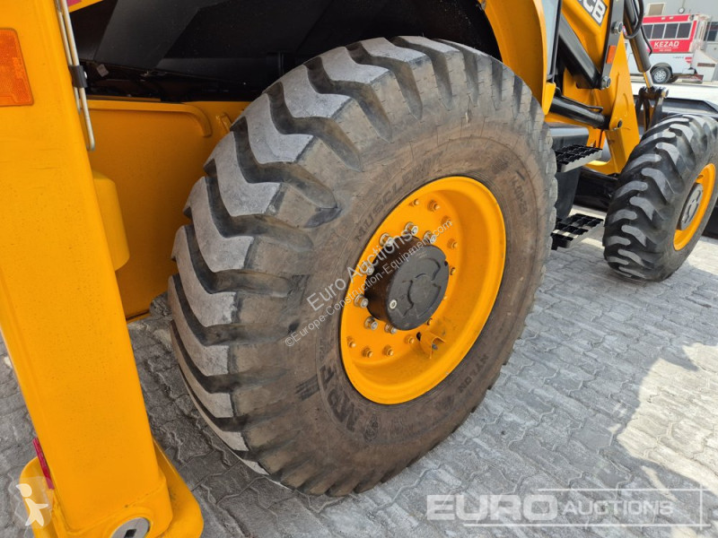 Retroescavadora JCB 3DX PLUS