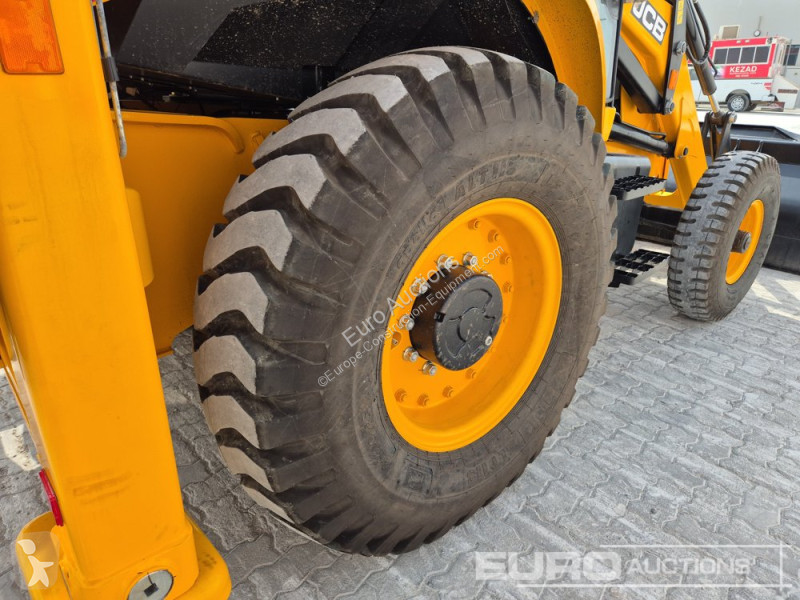 Retroescavadora JCB 3DX PLUS