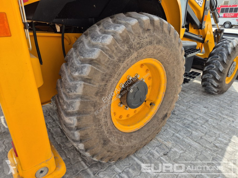 Graaflaadmachine JCB 3DX PLUS