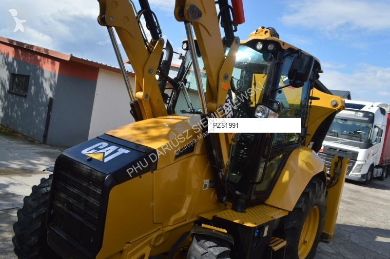Экскаватор-погрузчик Caterpillar