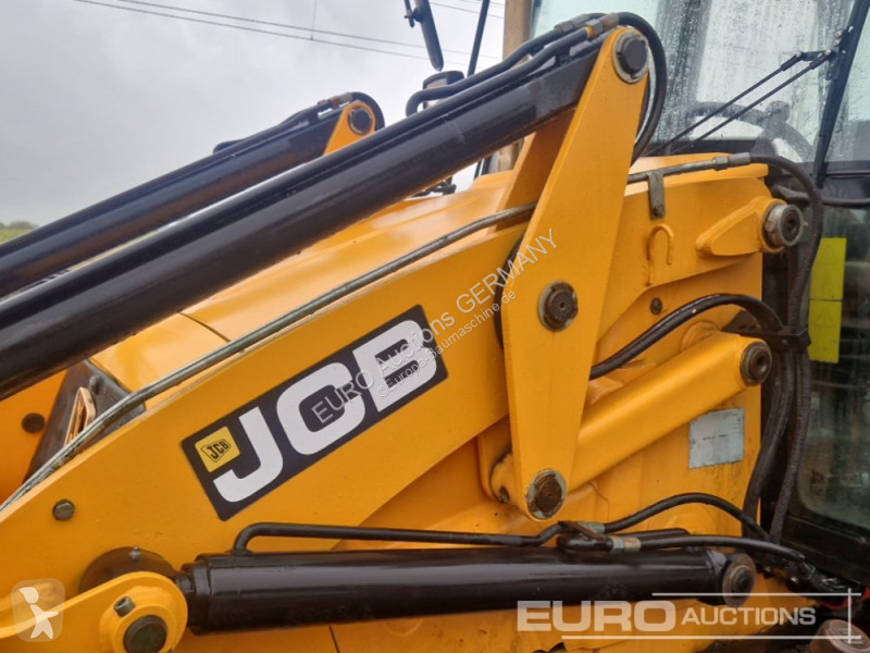 Buldoexcavator JCB 2CX