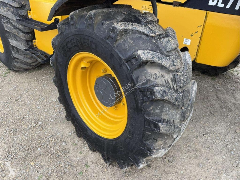 Tractopelle Volvo