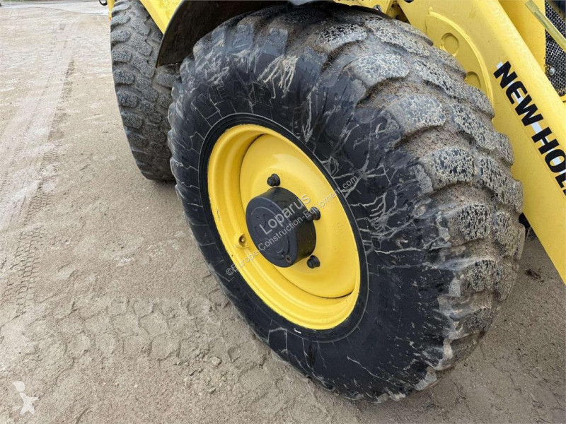 Tractopelle New Holland B115-4PS