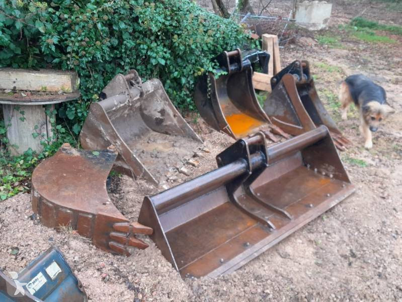 Retroescavadora JCB Plus