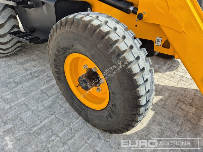 Retroescavadora JCB 3DX PLUS