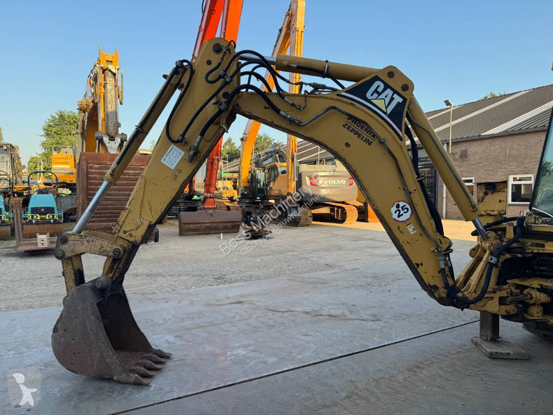 لودر حفار Caterpillar - Telescopic Boom /...