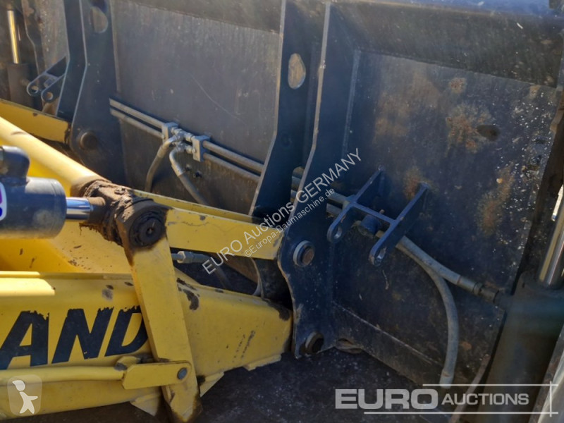 Bagr New Holland