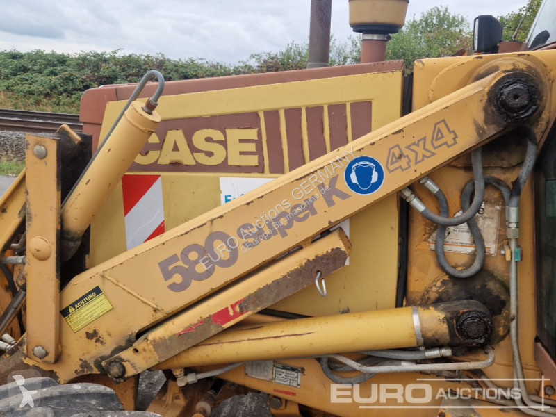Buldoexcavator  580K