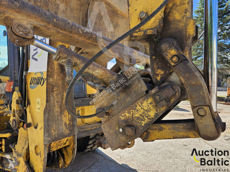 Bagr Komatsu E0