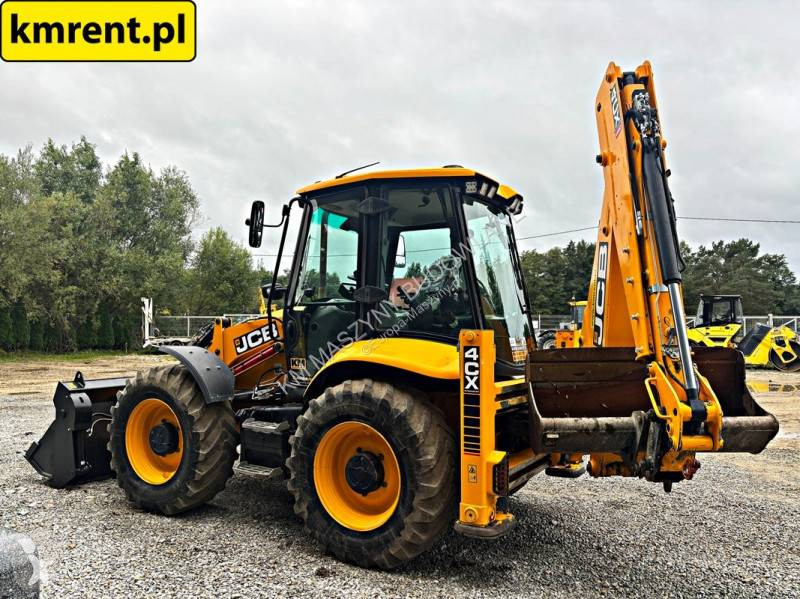 Tractopelle JCB
