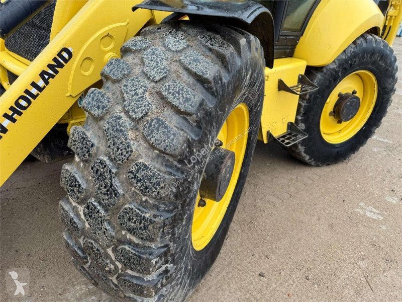 لودر حفار New Holland 4PS