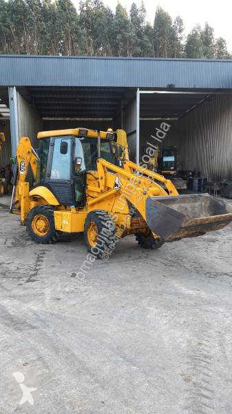 Retroescavadora JCB