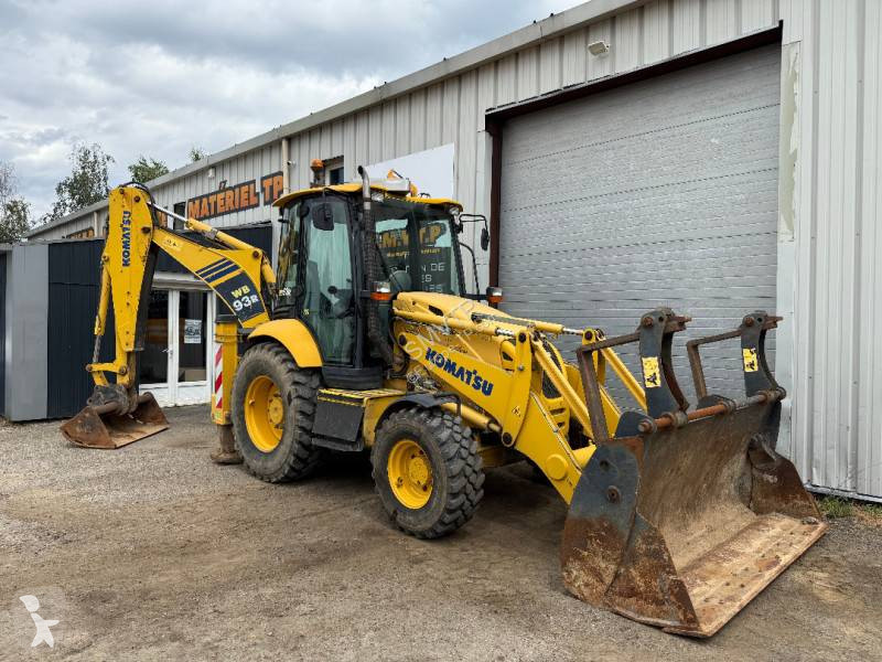 Retroescavadora Komatsu WB93R5