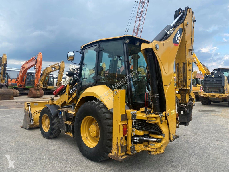 Traktor med grab Caterpillar 2 NVT