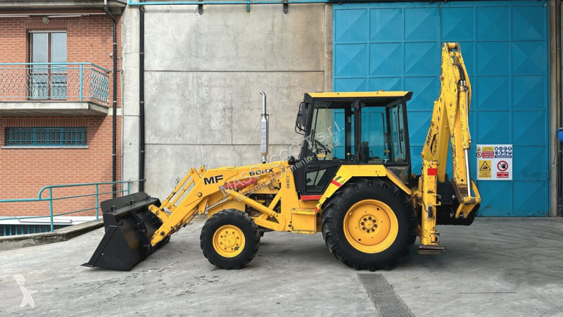 Экскаватор-погрузчик MF Automation 60HX 4X4