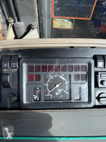 Retroexcavadora rígida JCB