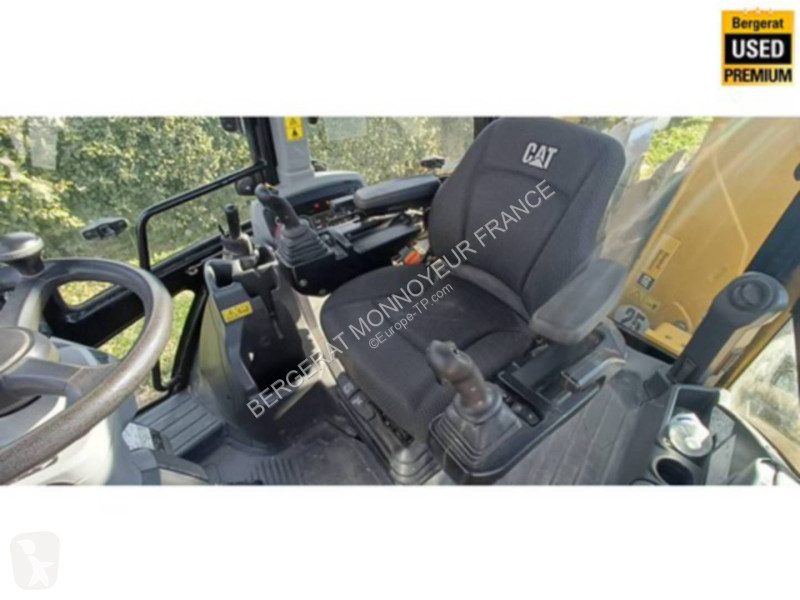 Retroexcavadora Caterpillar 432