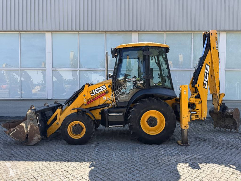 Traktor med grab JCB 3 CX 2017