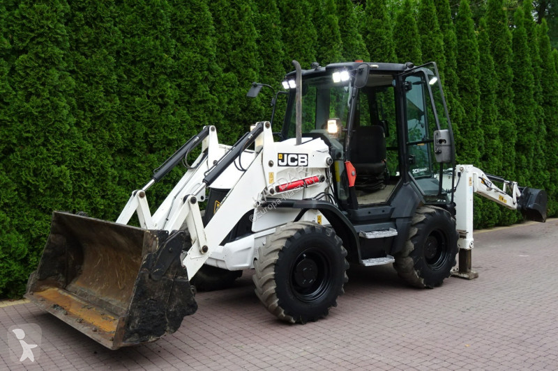 Buldoexcavator JCB 2CX 3CX