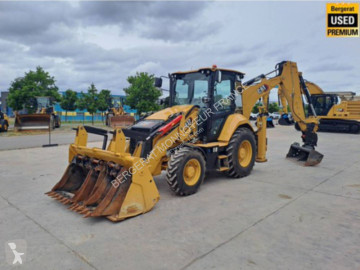 Retroexcavadora Caterpillar