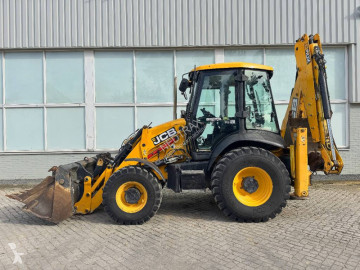 Retroescavadora JCB