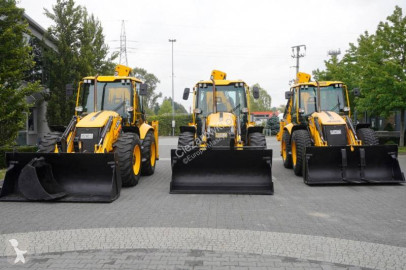 Tractopelle rigide JCB