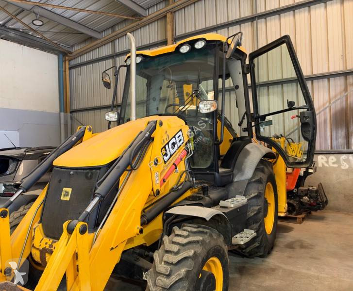 Tractopelle JCB