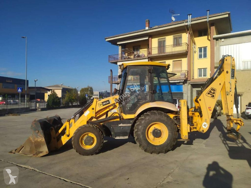 Koparko-ładowarka JCB 3CX