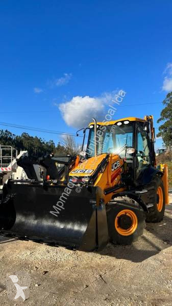 Retroescavadora JCB