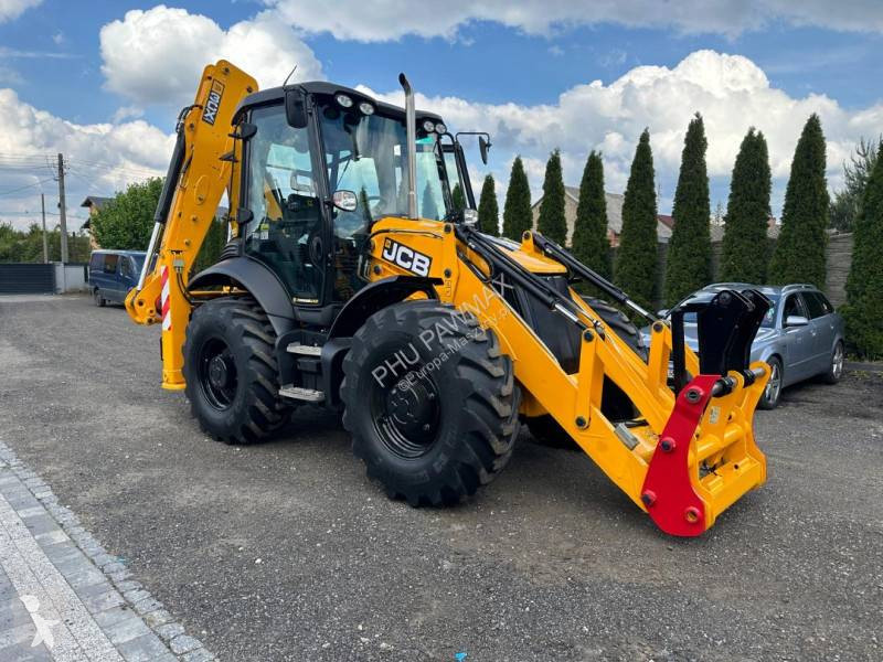 Buldoexcavator JCB