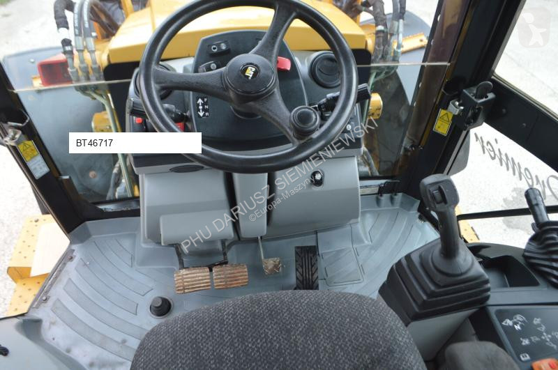 Retroescavadora Caterpillar 444F