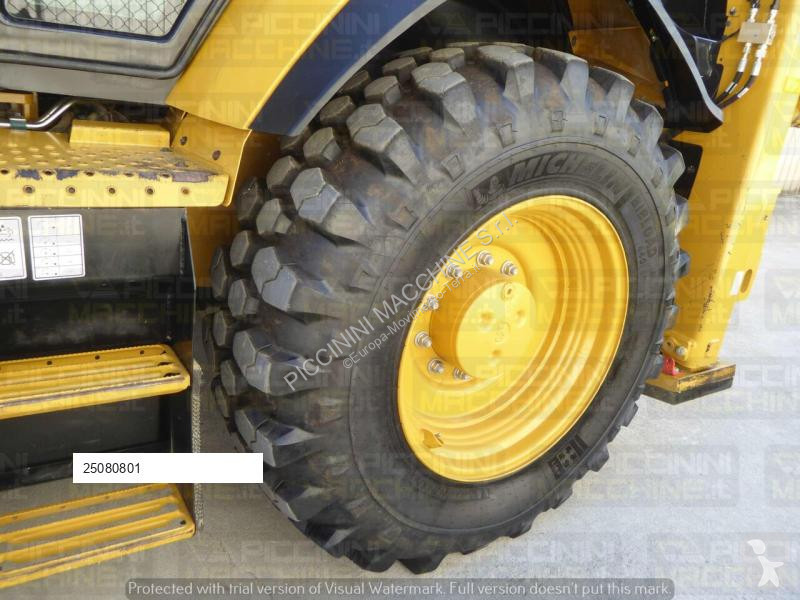 Terna Caterpillar 444