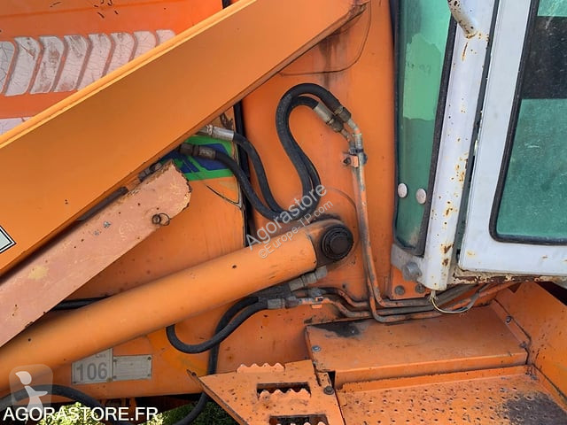 Tractopelle