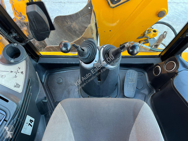 Retroescavadora JCB 4 CX 4x4