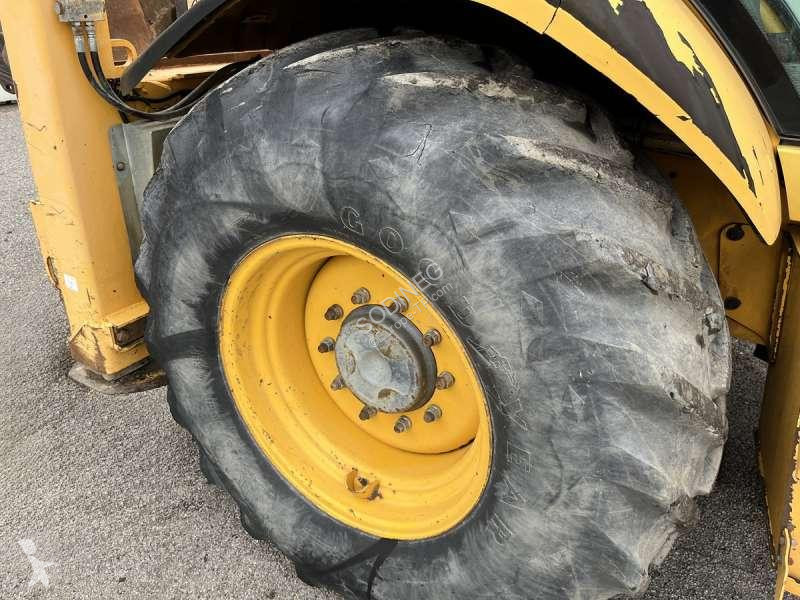 Traktor med grab Volvo + POWERSHIFT
