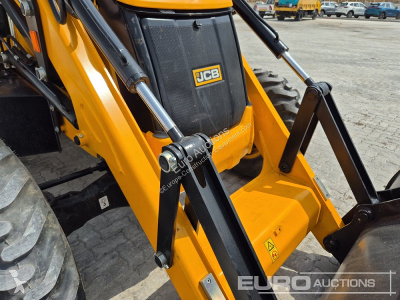 Retroescavadora JCB 3DX PLUS