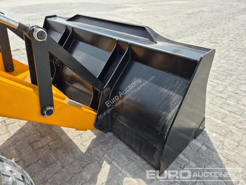 Retroescavadora JCB 3DX PLUS