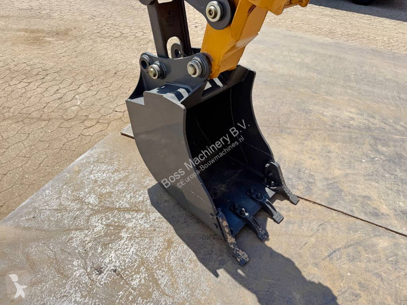 Rýpadlo-nakladač Case 570SV - 6/1 Bucket /...
