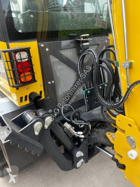 Bagr CLC Tracto Pelle T 4200