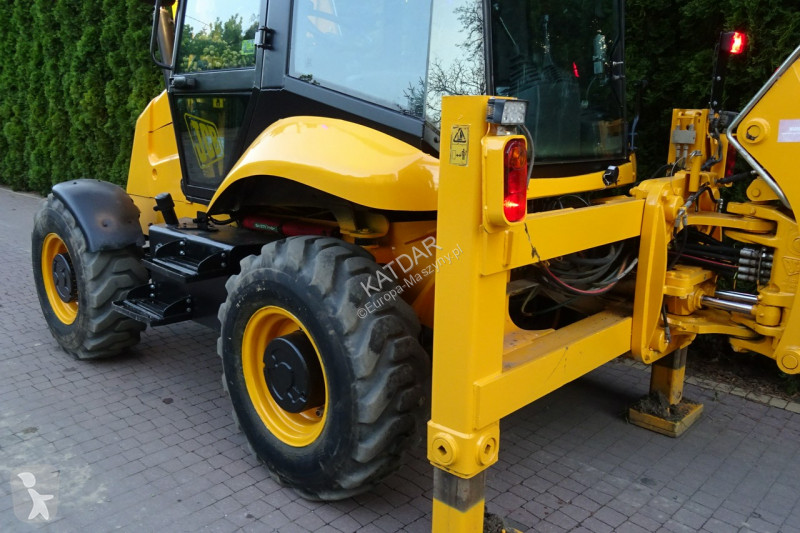 Retroescavadora JCB 2CX SM 4 WS