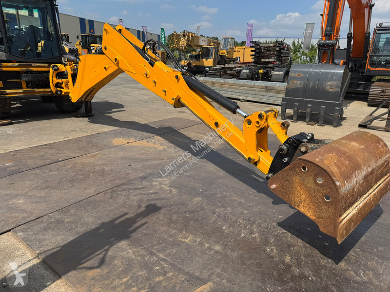 Rýpadlo-nakladač JCB 3 CX sitemaster easy...