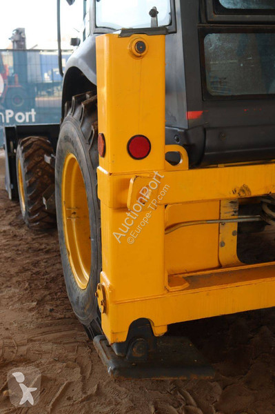 Tractopelle New Holland B80B-SS