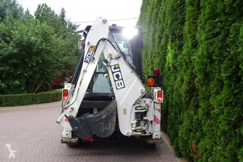 Buldoexcavator JCB 2CX 3CX