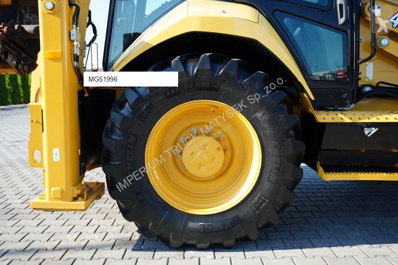 Retroexcavadora Caterpillar