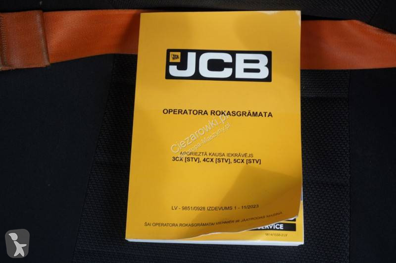 Tractopelle JCB PRO / joysticks / 3 units